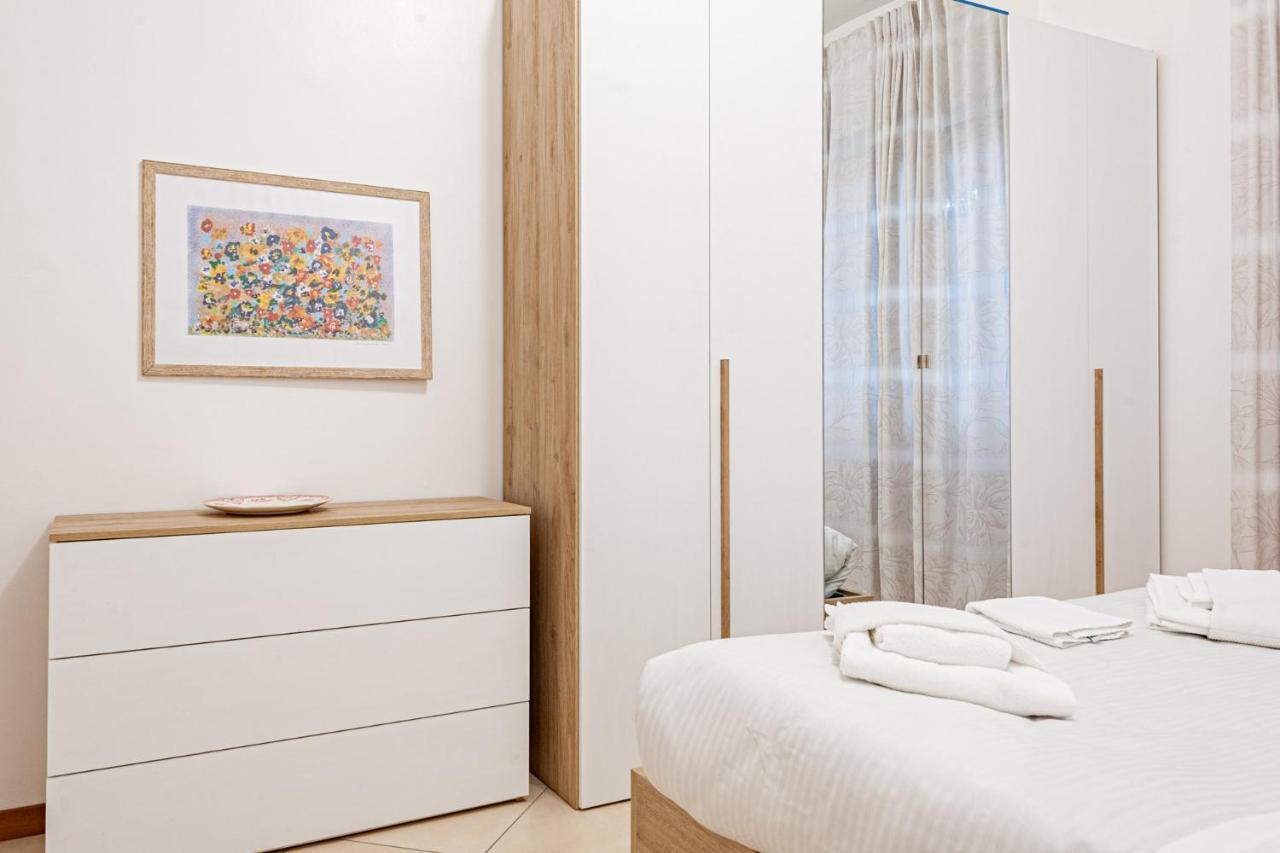 Bnbutler - Pellegrino Rossi, 42 - Ampio E Comodo Per 5 Milano Exterior foto
